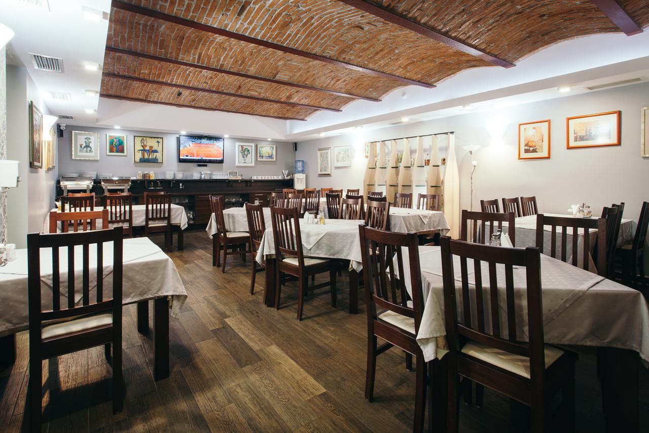 Hotel Villa Milas โมสตาร์ ภายนอก รูปภาพ