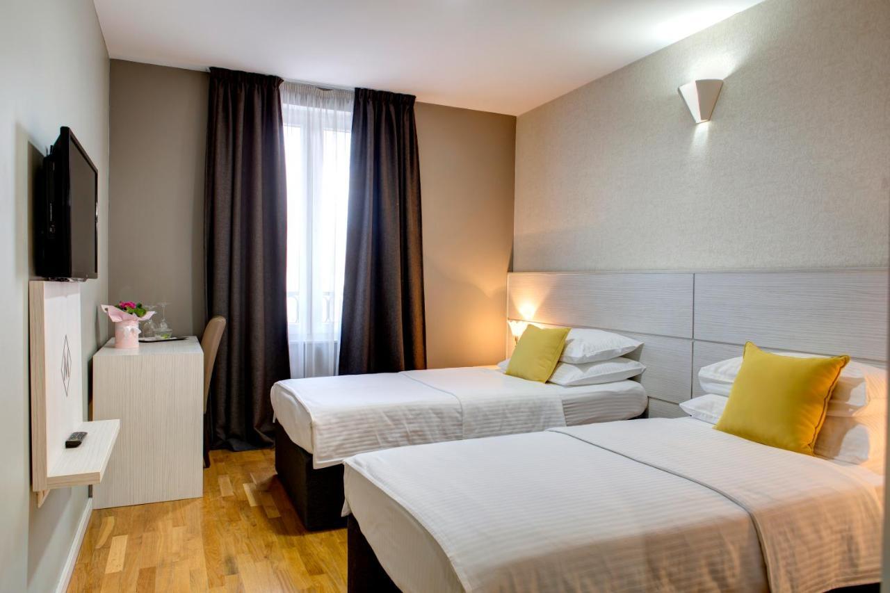 Hotel Villa Milas โมสตาร์ ภายนอก รูปภาพ