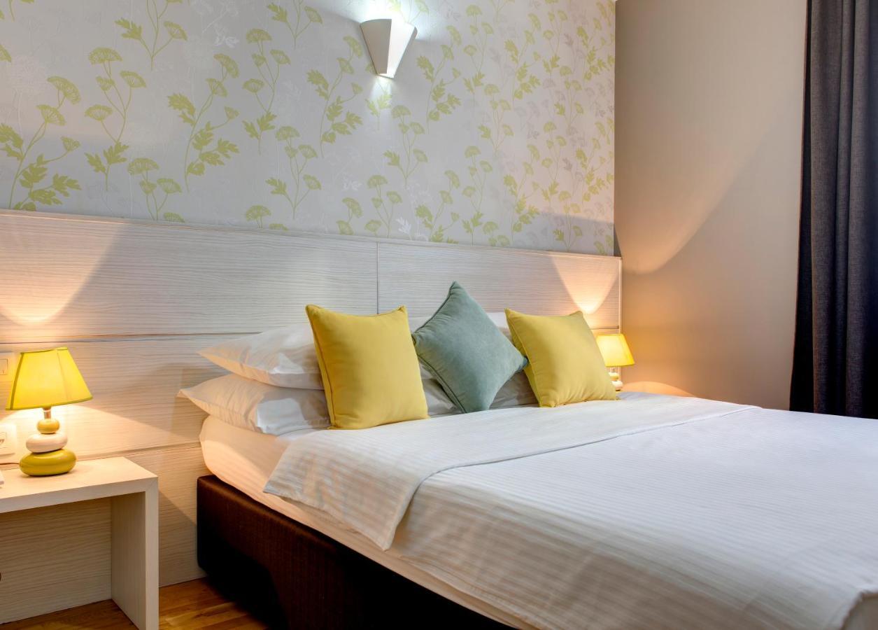 Hotel Villa Milas โมสตาร์ ภายนอก รูปภาพ