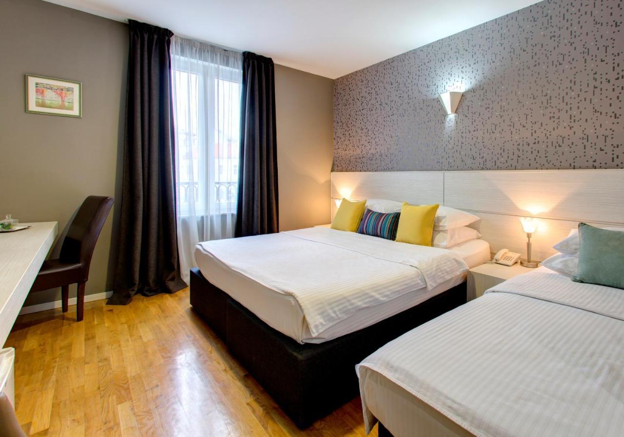 Hotel Villa Milas โมสตาร์ ภายนอก รูปภาพ